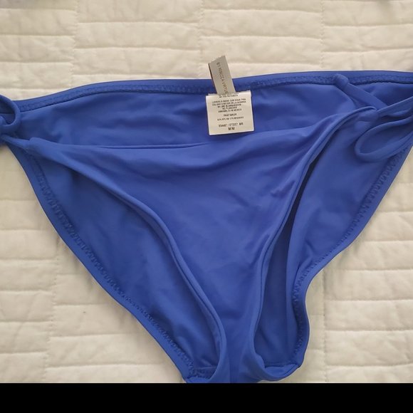 Becca Bikini - Picture 3 of 6